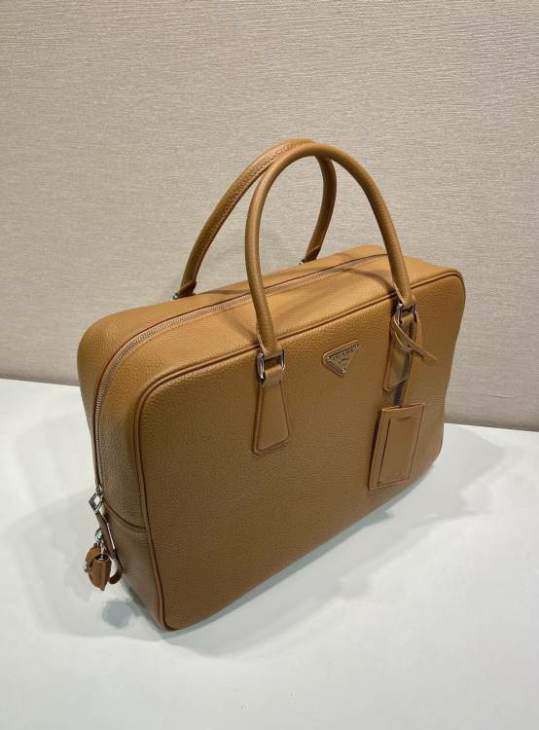 Picture of Prada Handbags _SKUfw228519603fw